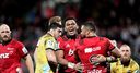 Crusaders cruise into final