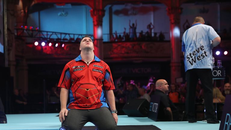 Gurney survived eleven match darts in an extraordinary first-round tie against Steve West
