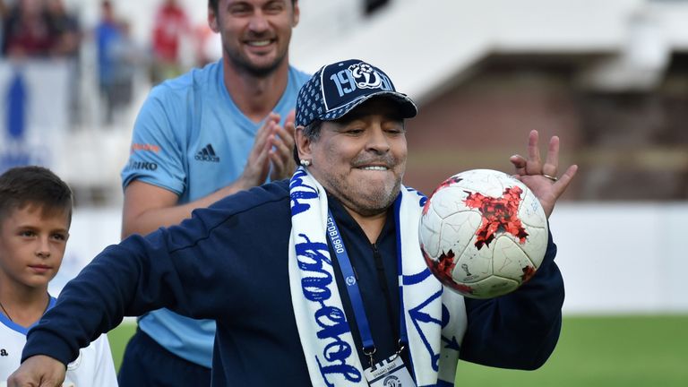   Maradona shows his talents 