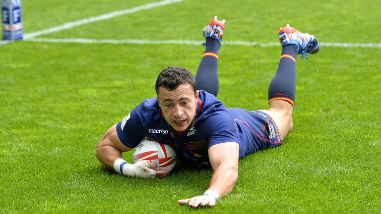   Jamie Farndale scored a dramatic try win-win in the last moments 