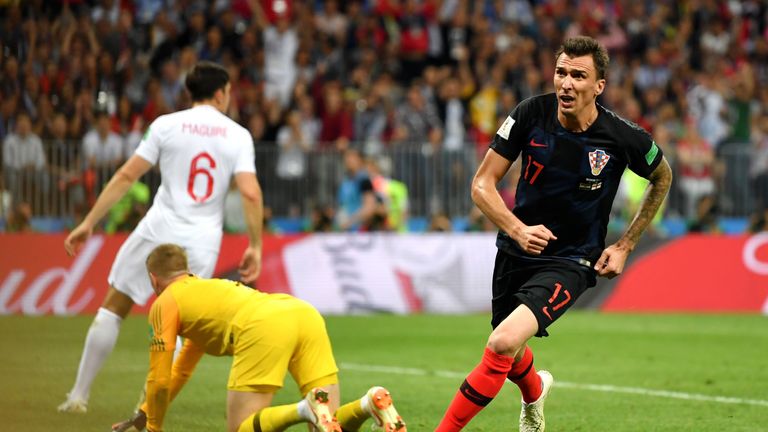 Mario Mandzukic gives Croatia the lead in extra-time