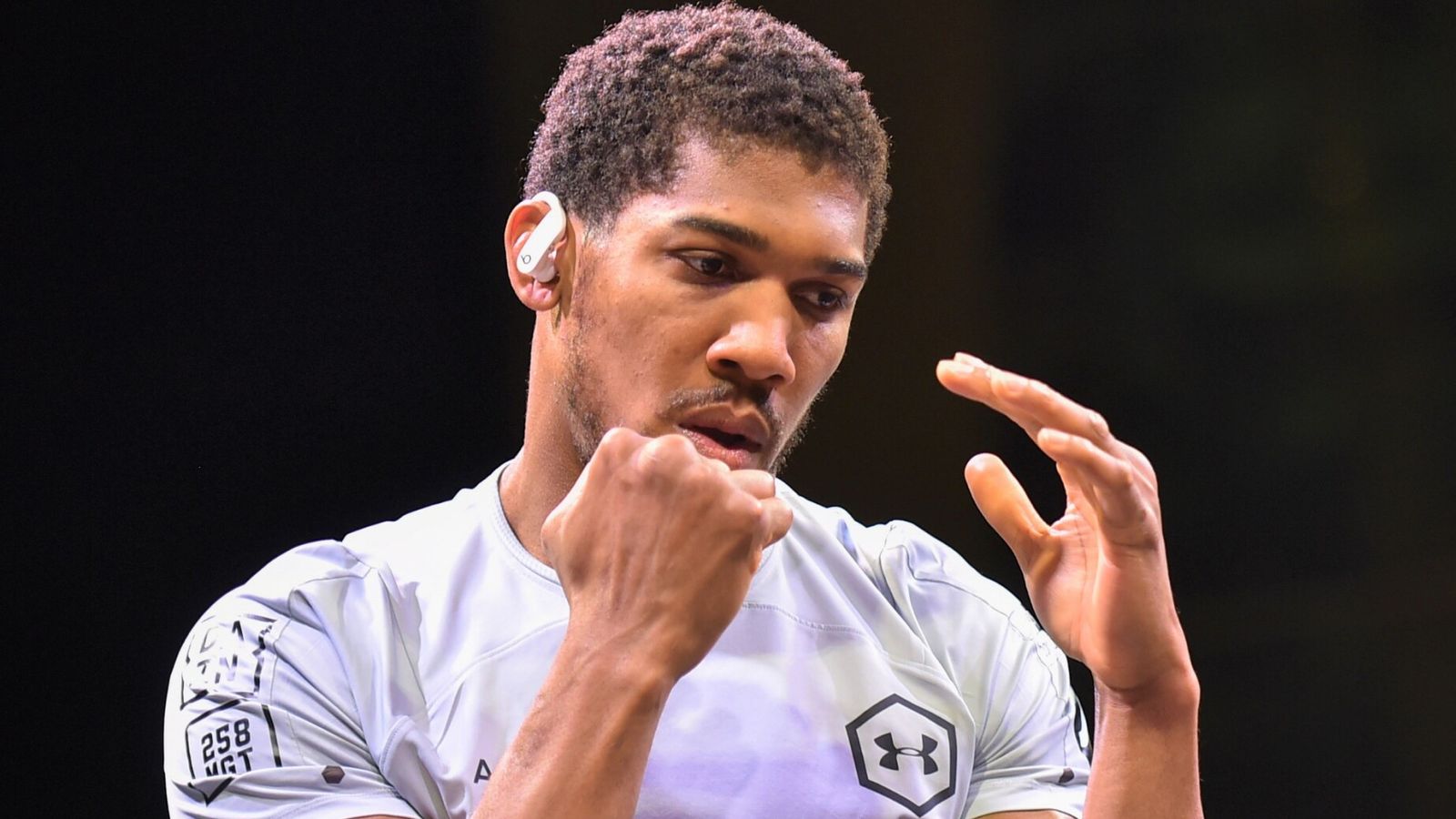 Anthony Joshua looking 'sensational' as he aims to 'absolutely destroy' Kubrat Pulev, says Eddie Hearn - Anthony Joshua looking 'sensational' as he aims to 'absolutely destroy' Kubrat Pulev, says Eddie Hearn