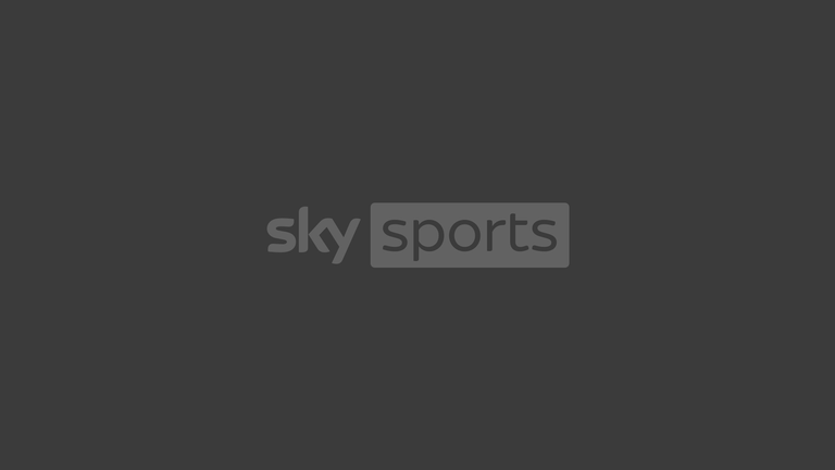 C'est le message des présentateurs et des journalistes de Sky Sports, qui se sont unis pour soutenir une nouvelle campagne visant à sensibiliser à la haine et aux abus en ligne sur les réseaux sociaux.