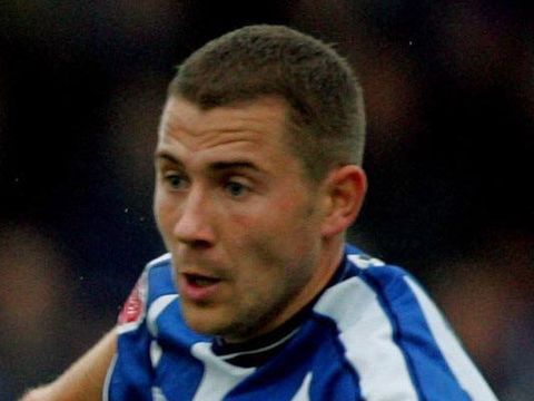 Image of Hessey: Can leave