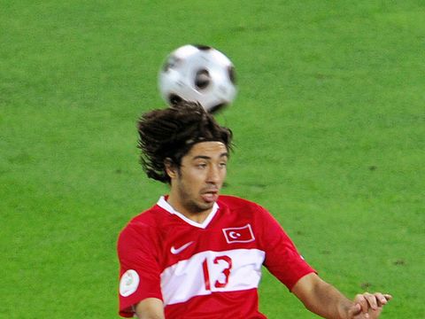 Image of Gungor: Out with calf injury