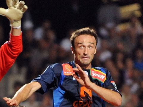 Image of Nenad Dzodic: Has failed to shake off a thigh injury and will now hang up his boots