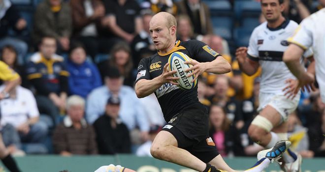 Simpson scored twice during Wasps&#39; comprehensive win