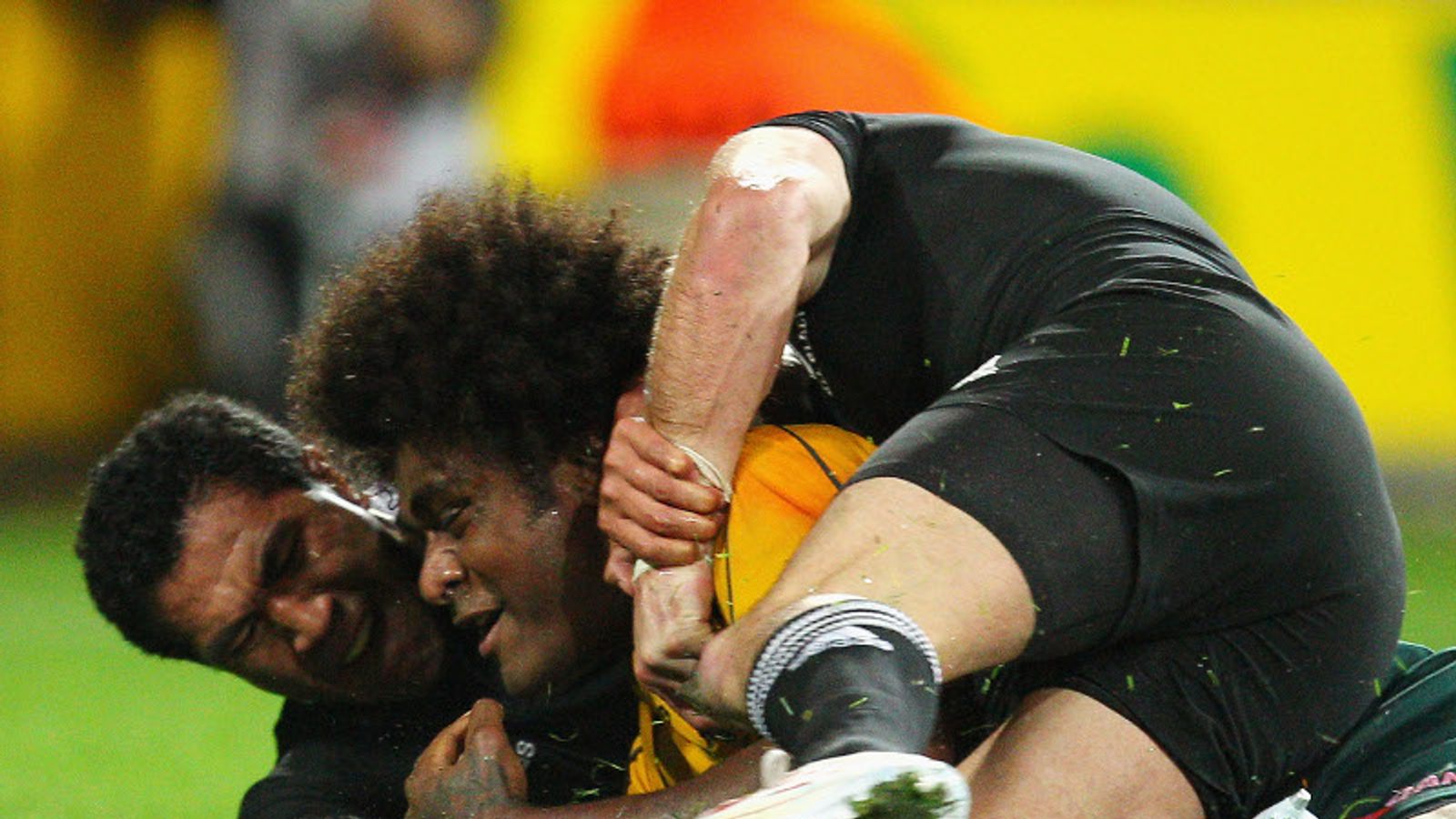 Australia 25 - 20 New Zealand - Match Report & Highlights