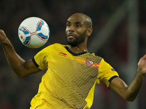 Image of Frederic Kanoute: Moving to China on a two-year contract