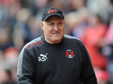 Image of Russell Slade: Bolsters goalkeeping options