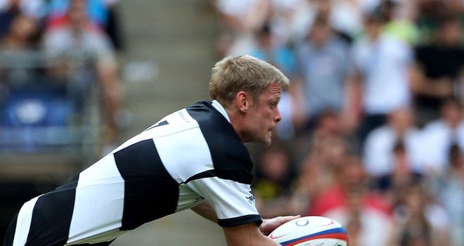 Iain Balshaw: Crossed for Barbarians' first try