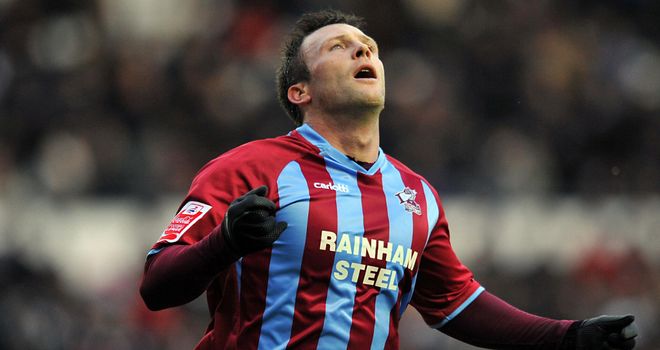 Thompson: Signed for Bradford