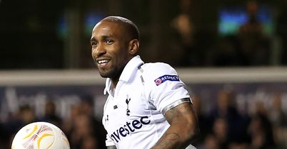 A Jermain Defoe-inspired Tottenham picked up their first Europa League win of the season with a 3-1 victory over Maribor