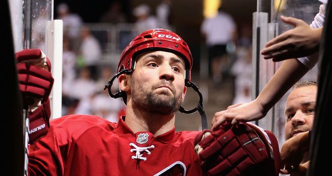 Coyotes' Paul Bissonnette signs with EIHL's Cardiff Devils