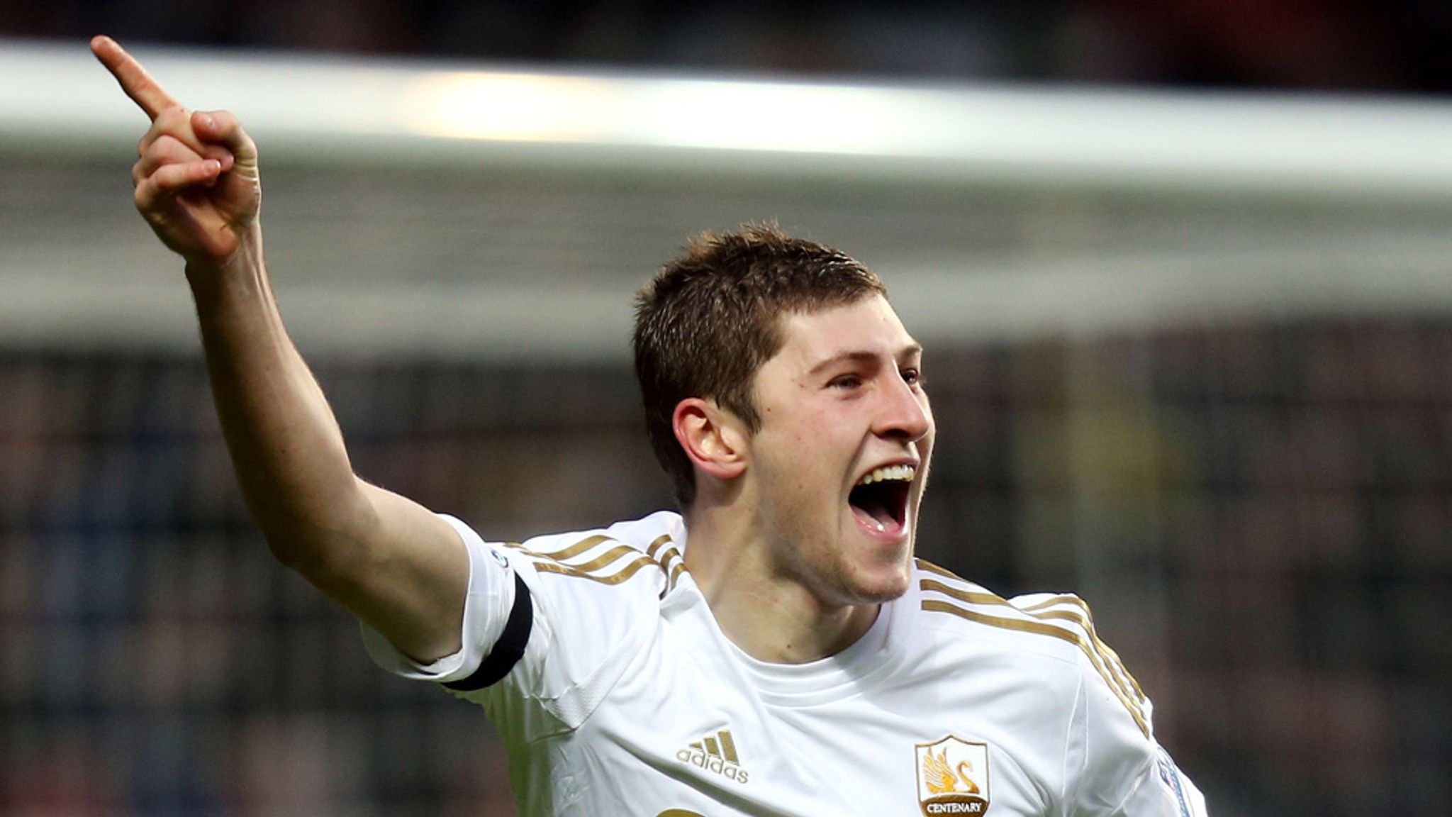 Swansea S Ben Davies Will Play His Normal Game Against Tottenham S Gareth Bale Football News Sky Sports