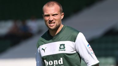 Image of Warren Feeney: Grafting hard in pre-season