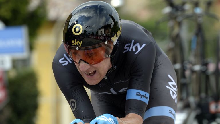 Bradley Wiggins obliterated his rivals with a stunning display