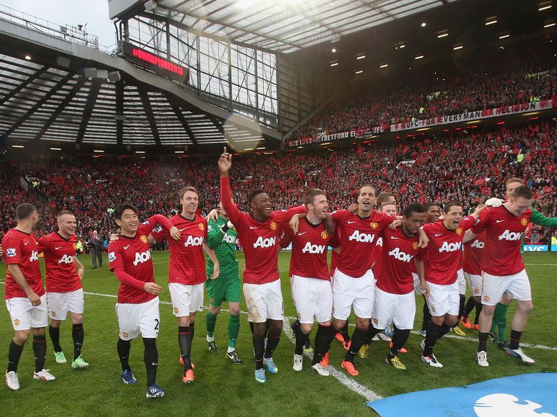 Manchester-United-Premier-League-champions-20_2943664.jpg