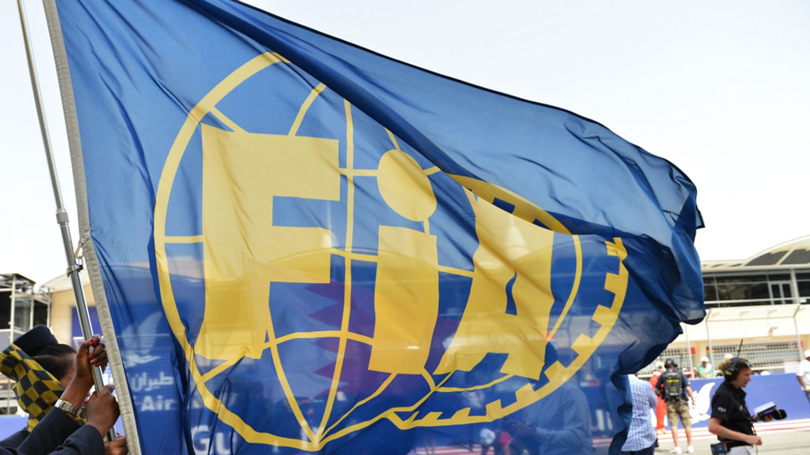 the-fia-have-announced-a-pole-position-trophy-will-be-introduced-to-f1-in-2014-f1-news