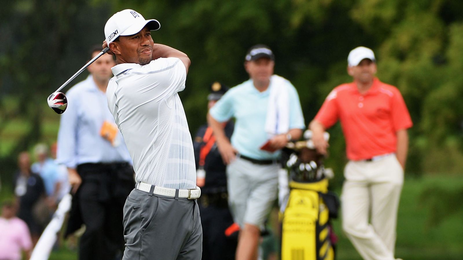 Sergio Garcia and Tiger Woods shake hands in Pennsylvania | Golf News ...