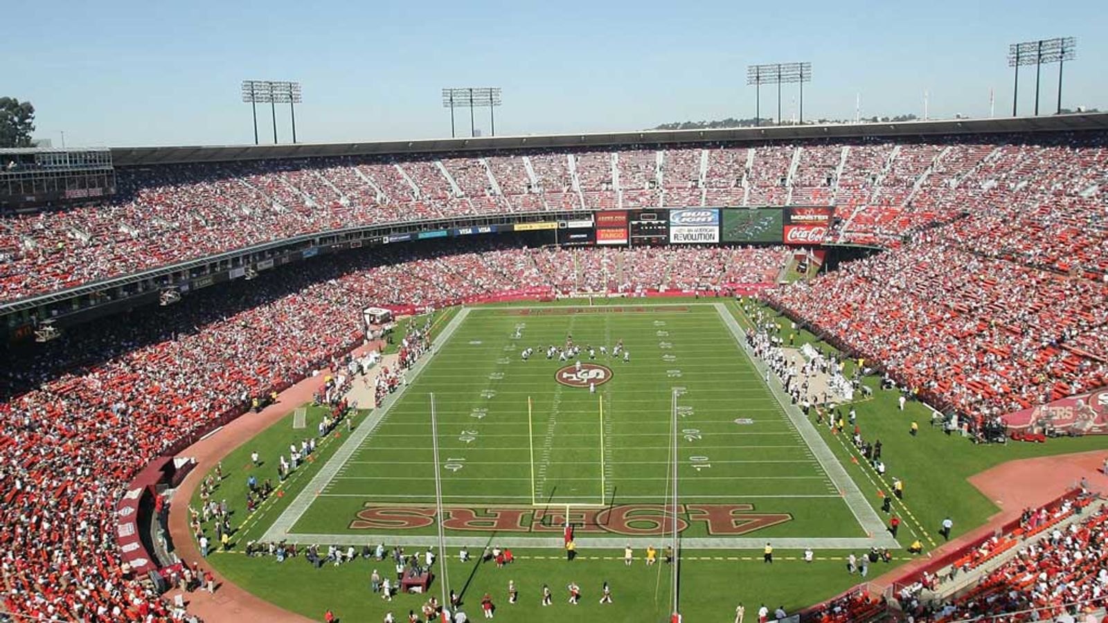 Death of Fan at San Francisco 49ers Stadium is Latest in String of  Spectator Tragedies - ABC News