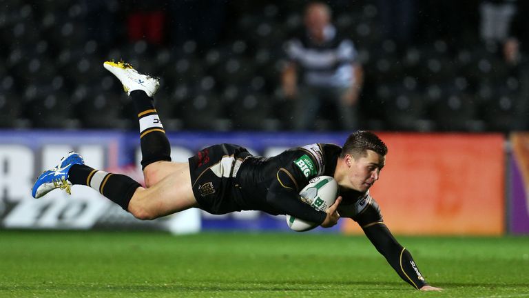 Jamie Shaul: Hull full-back crossed for two of his side&#39;s eight tries