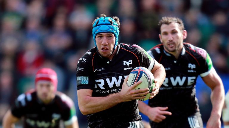 Ospreys back-row Justin Tipuric returns from Wales duty