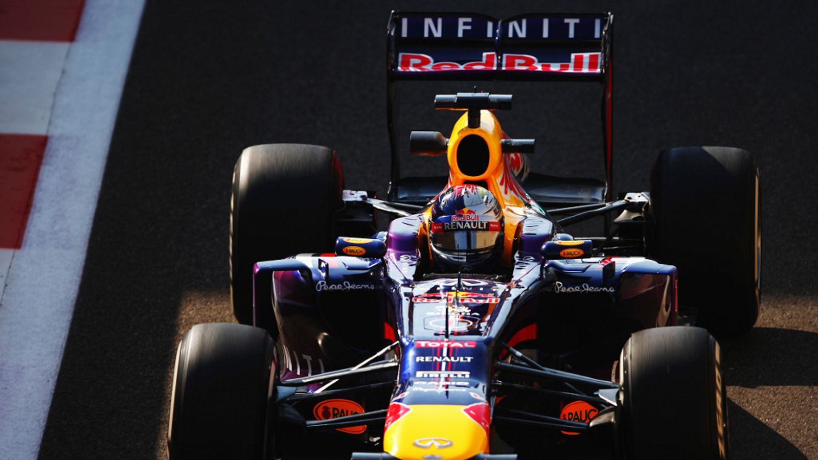 Формула 1 2025 япония практика 1. Формула 1 с вентилятором. jenson button 2013 abu dhabi.