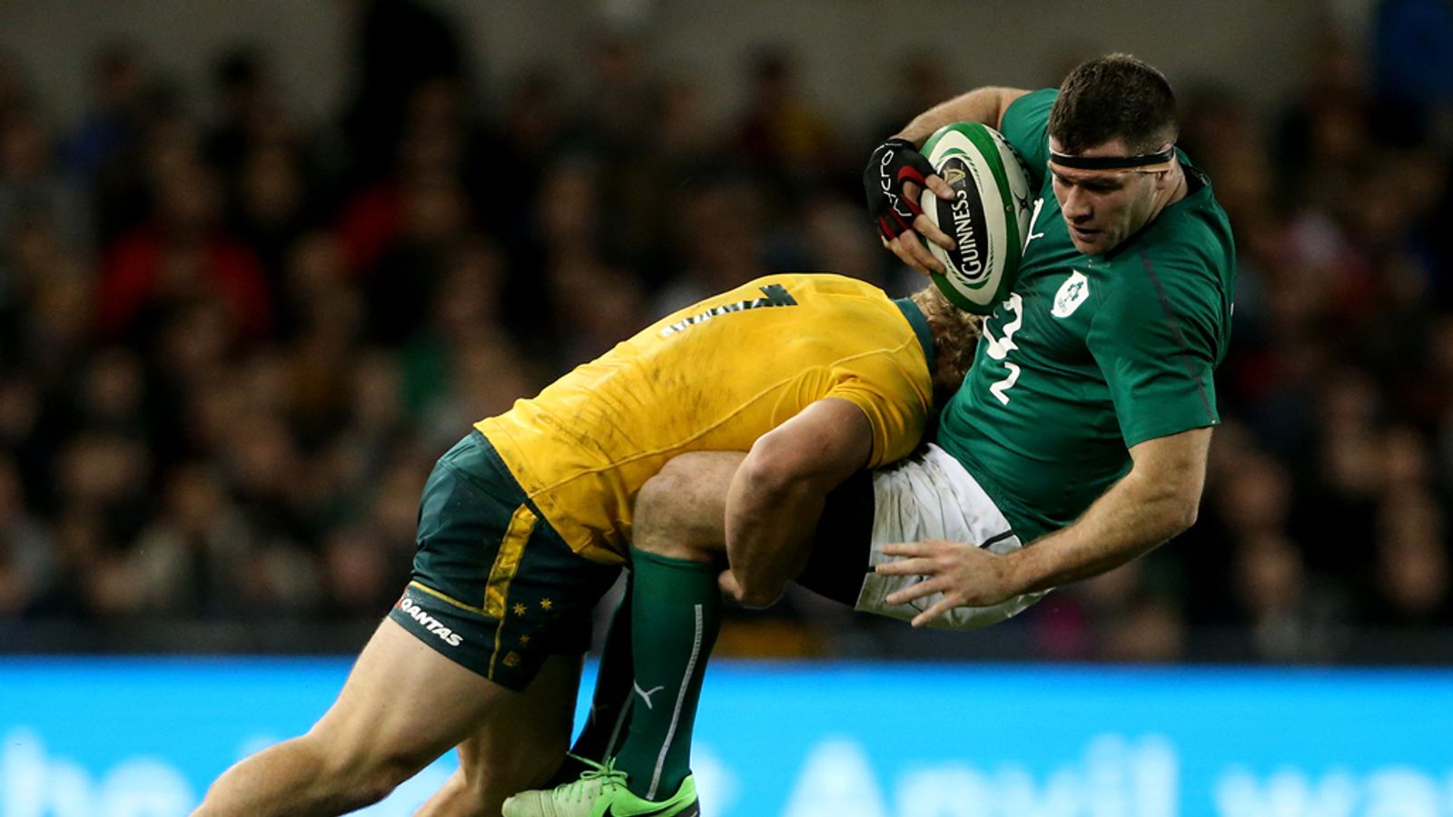 Autumn International Ireland wing Fergus McFadden fractures bone in his hand Rugby Union News