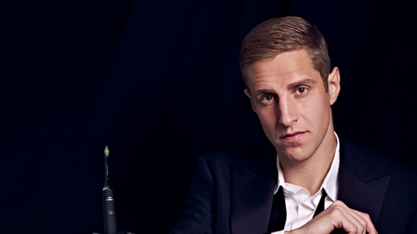 Michael Dawson gives lowdown on his Tottenham teammates for Soccer AM
