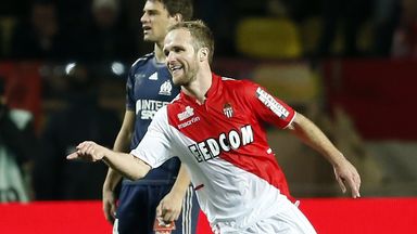 Image of Valere Germain: Celebrates his goal for Monaco against Marseille