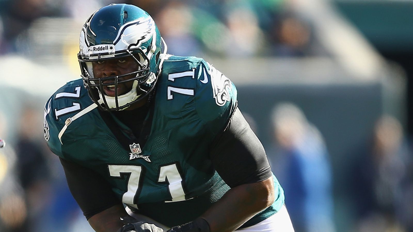 Queen City native Jason Peters inks deal with Cowboys