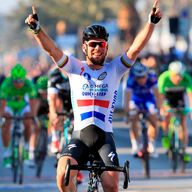 Mark Cavendish wins Stage 6 of the 2014 Tirreno Adriatico