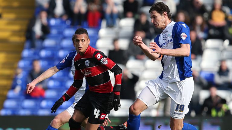 Nikola Zigic (l): Turns down contract at St Andrew's