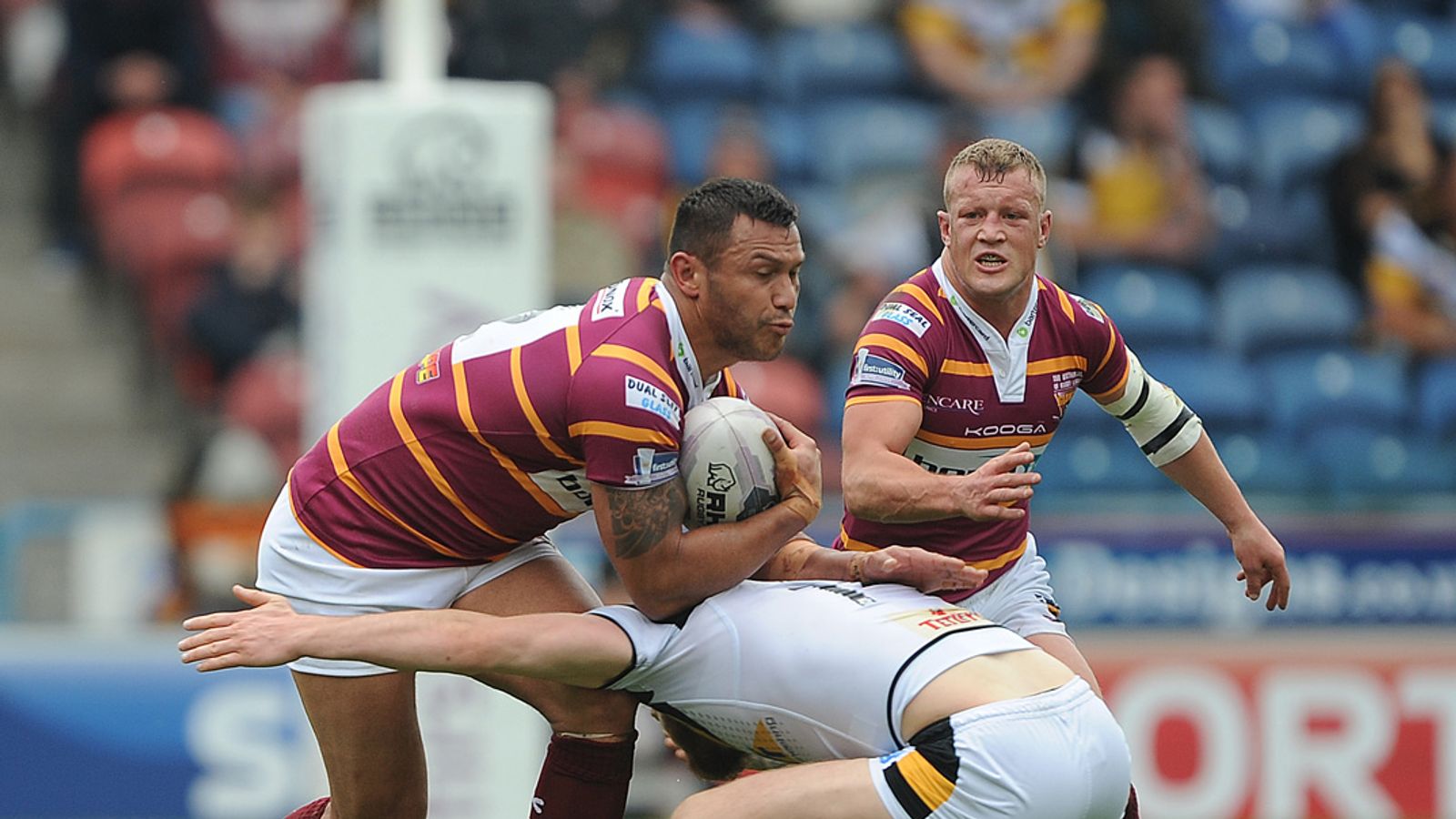 Super League Hull KR sign Jason Chan on loan from Huddersfield Giants
