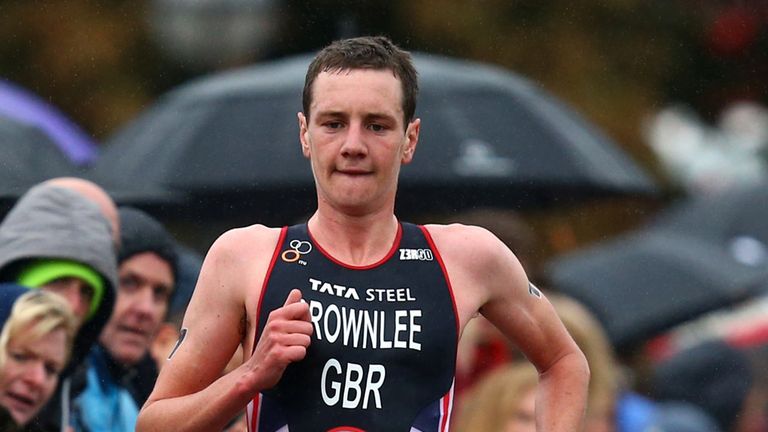 Alistair Brownlee and brother Jonathon shared a podium in Hamburg on Sunday. 