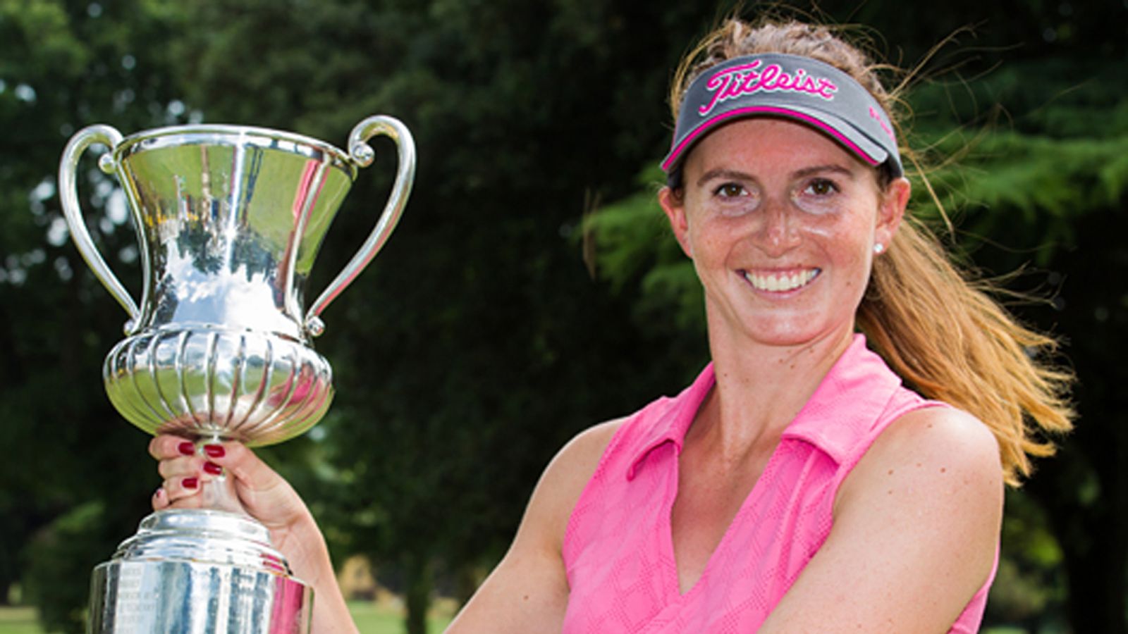 European women's golf Albatross helps Florentyna Parker win in Italy