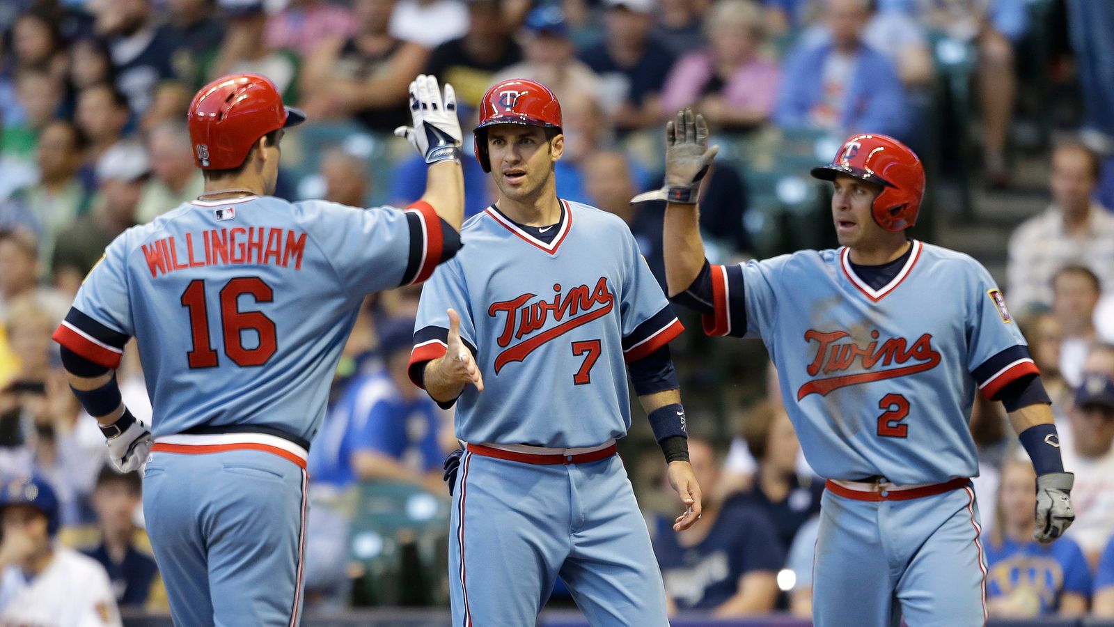 Twins will ease Joe Mauer, Brian Dozier into lineup
