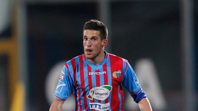 Cristiano Biraghi: Joins Chievo on two-year loan