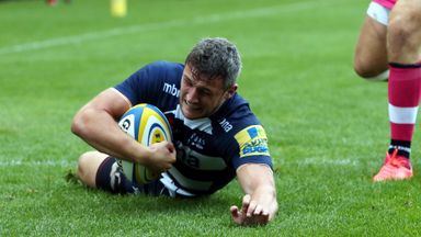 Tom Brady scored a try late on to earn Sale a vital bonus point