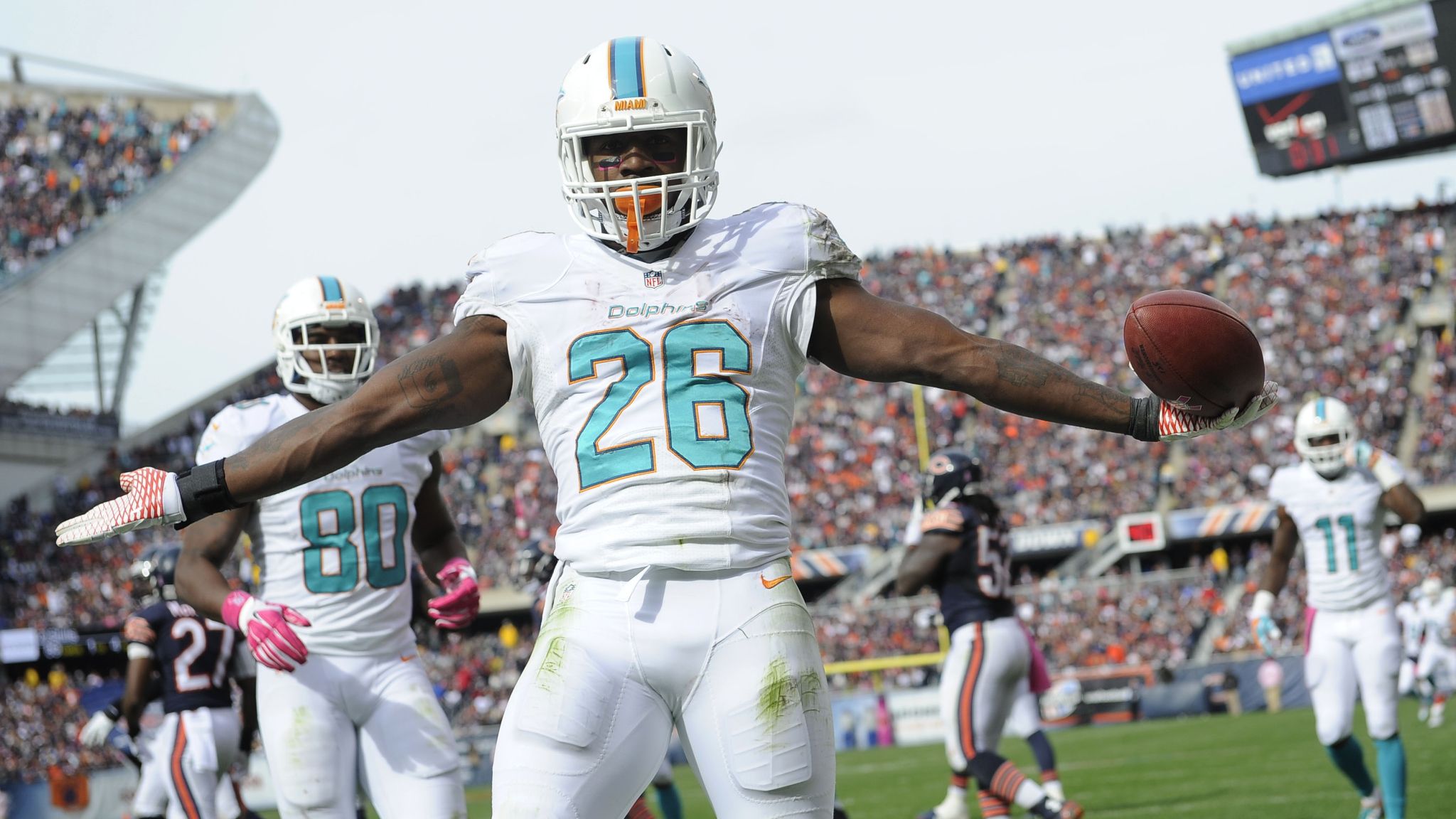 Monday Night Football: Miami Dolphins defeat the hapless New