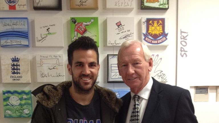 Cesc Fabregas and Bob Wilson at this week's 'Stars on Canvas' event