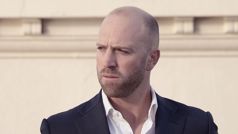matt-prior-portrait-england_3238634.jpg