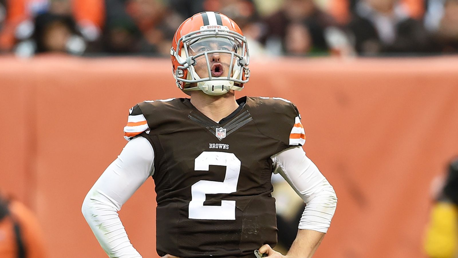 Browns' Johnny Manziel avoids serious injury on face mask tackle