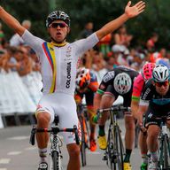Fernando Gavira defeated Mark Cavendish for the second time in three days