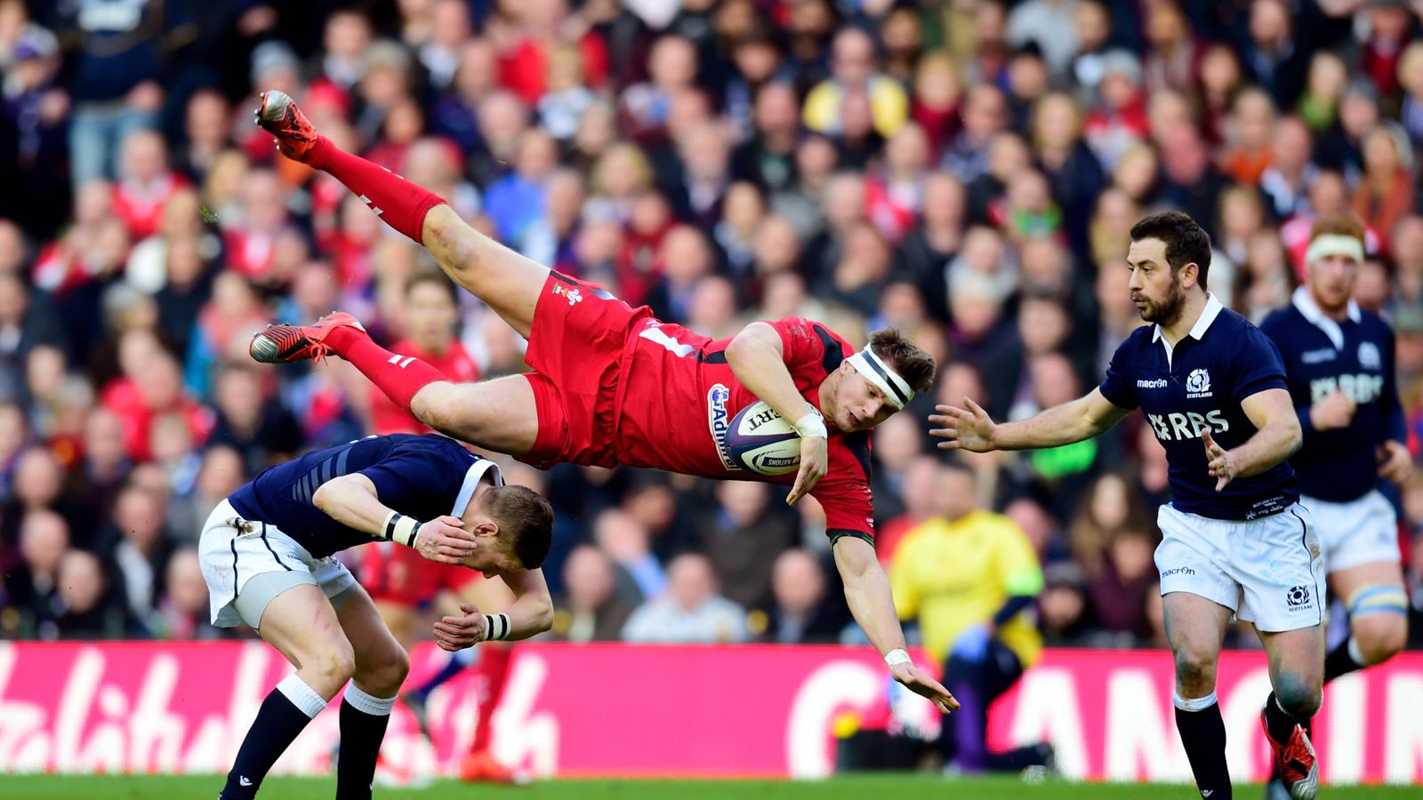 scotland-fly-half-finn-russell-must-serve-two-match-ban-for-high-tackle