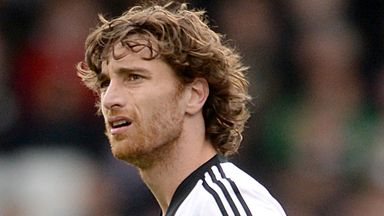 Image of Fernando Amorebieta: Returns to Fulham