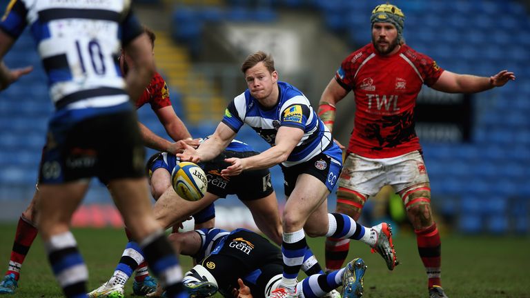 Bath scored five tries to send Welsh crashing out of the Premiership