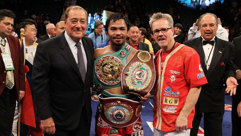 Barry Hearn claims he was told about Khan by promoter Bob Arum (left)