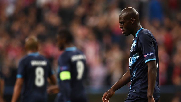 Bruno Martins Indi unfortunate to deflect Muller's strike beyond his own goalkeeper